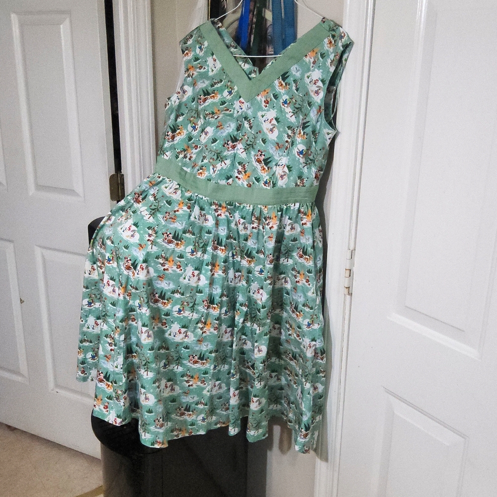 Disney dress shop christmas large